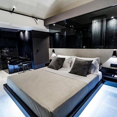 4 Suites " Unconventional Living Rooms " Catania Ngoại thất bức ảnh