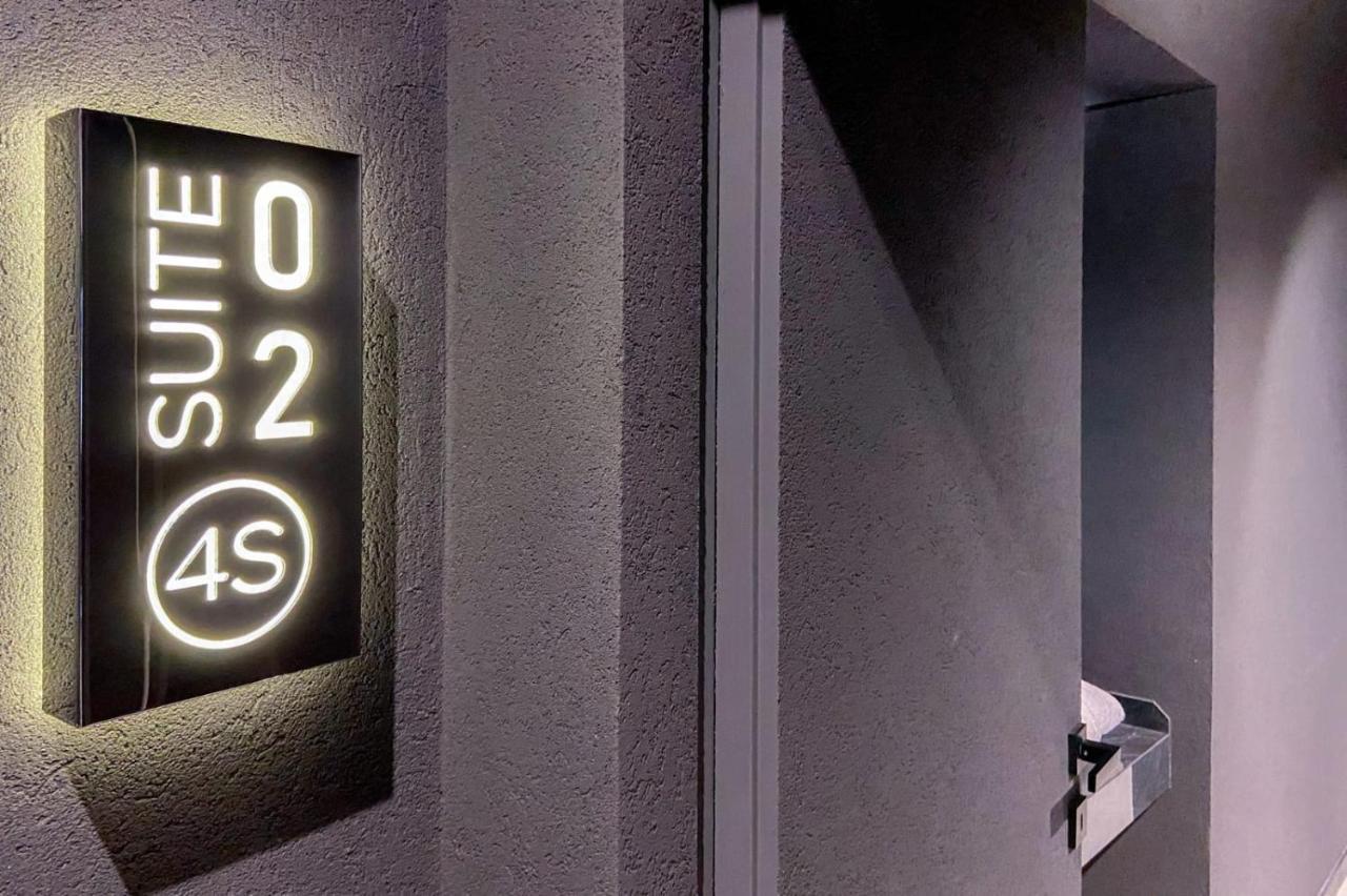 4 Suites " Unconventional Living Rooms " Catania Ngoại thất bức ảnh