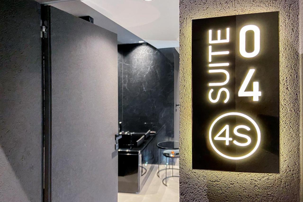 4 Suites " Unconventional Living Rooms " Catania Ngoại thất bức ảnh