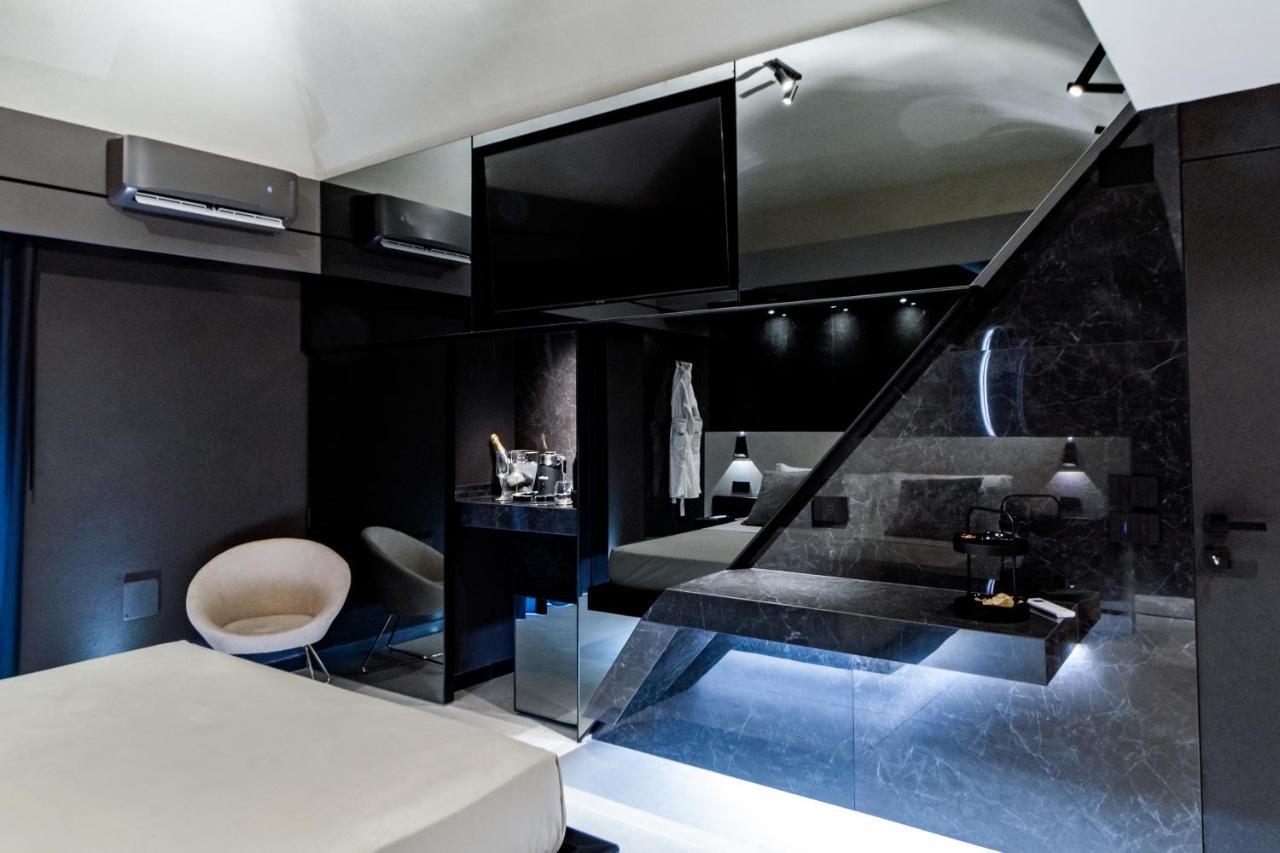 4 Suites " Unconventional Living Rooms " Catania Ngoại thất bức ảnh