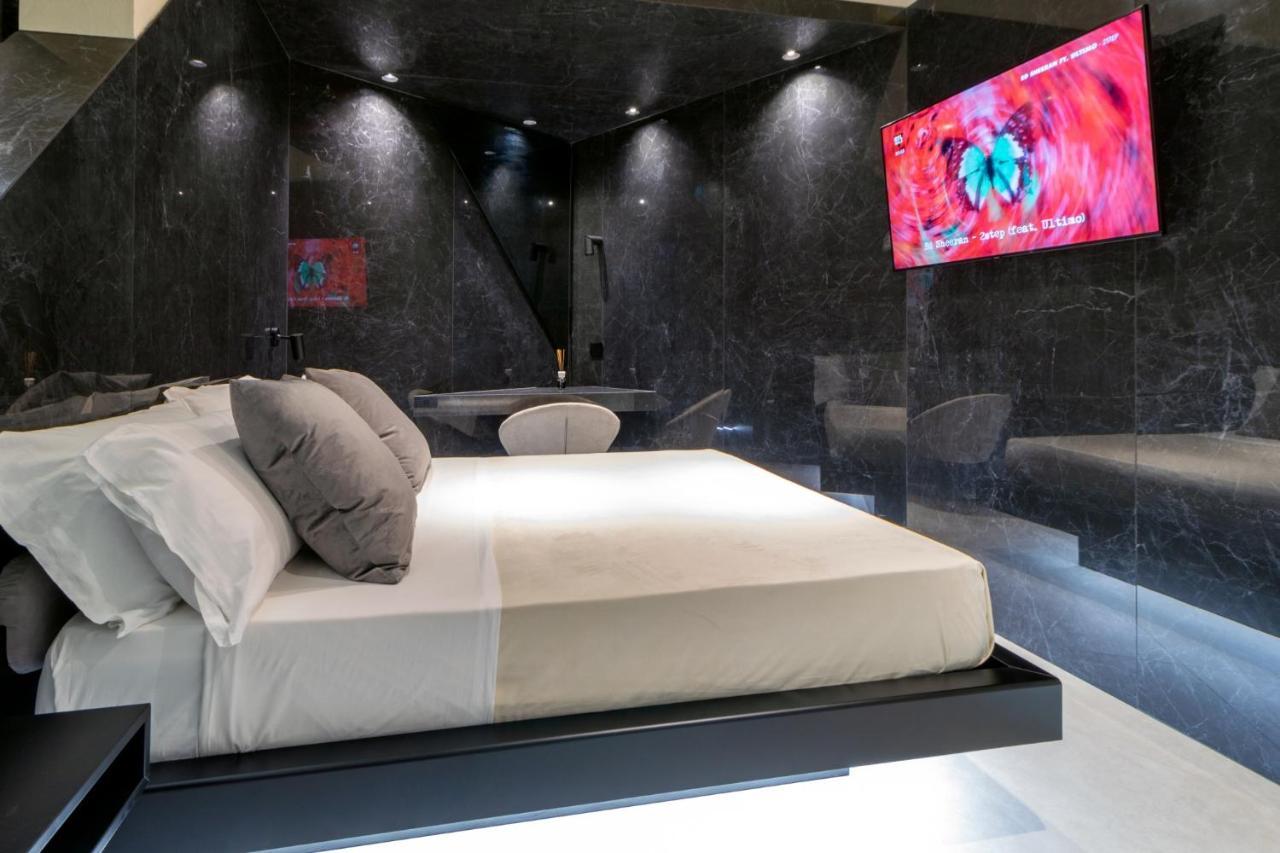 4 Suites " Unconventional Living Rooms " Catania Ngoại thất bức ảnh