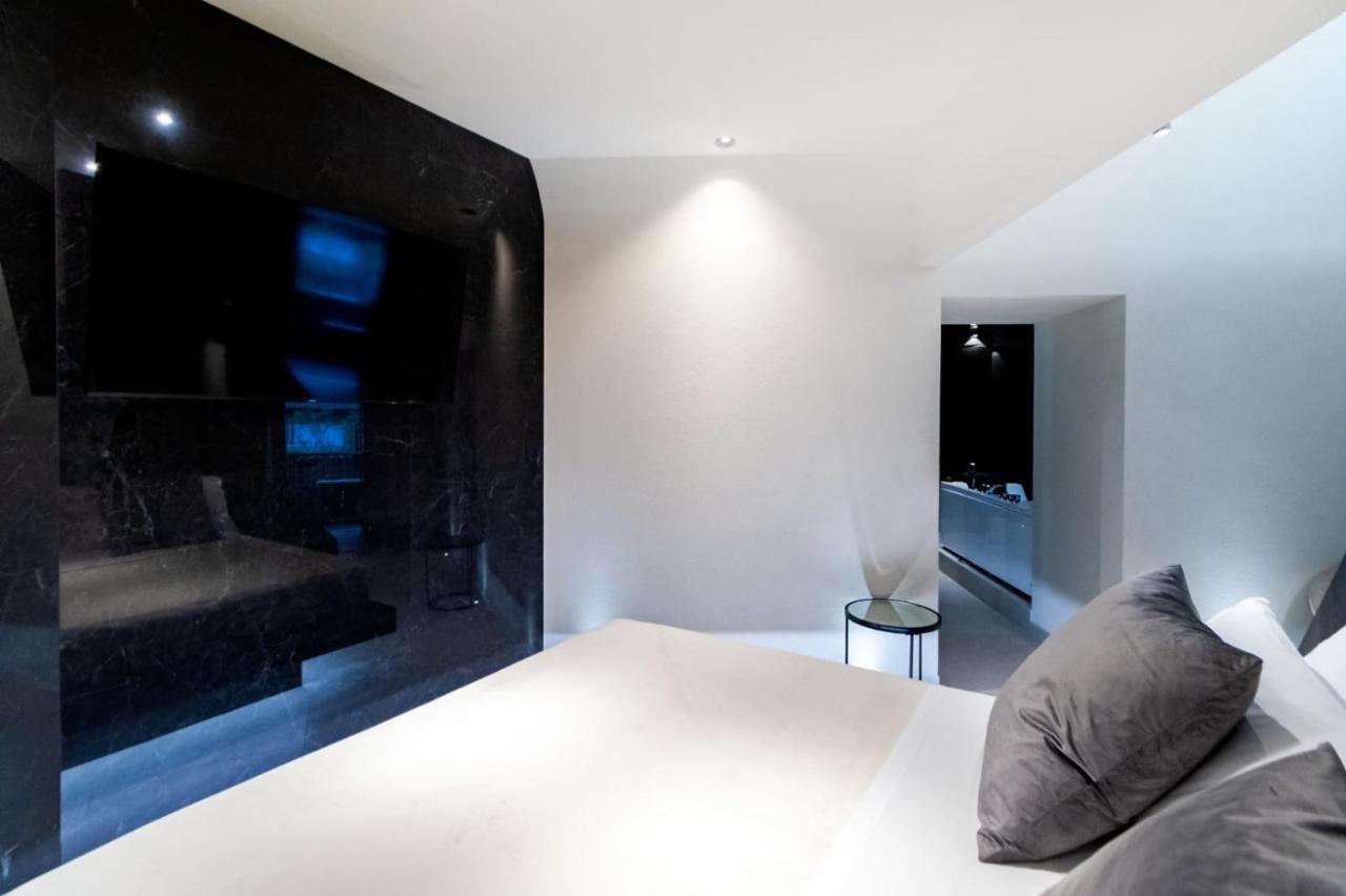 4 Suites " Unconventional Living Rooms " Catania Ngoại thất bức ảnh